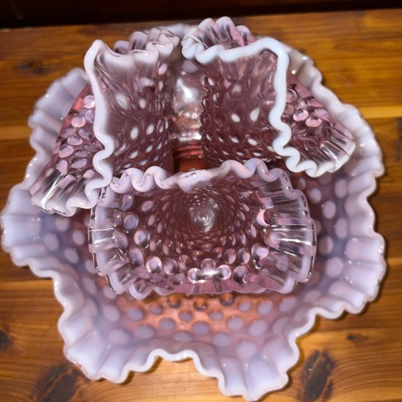 Vintage Fenton lilac Opalescent Hobnail Epergne - Picture 3 of 6
